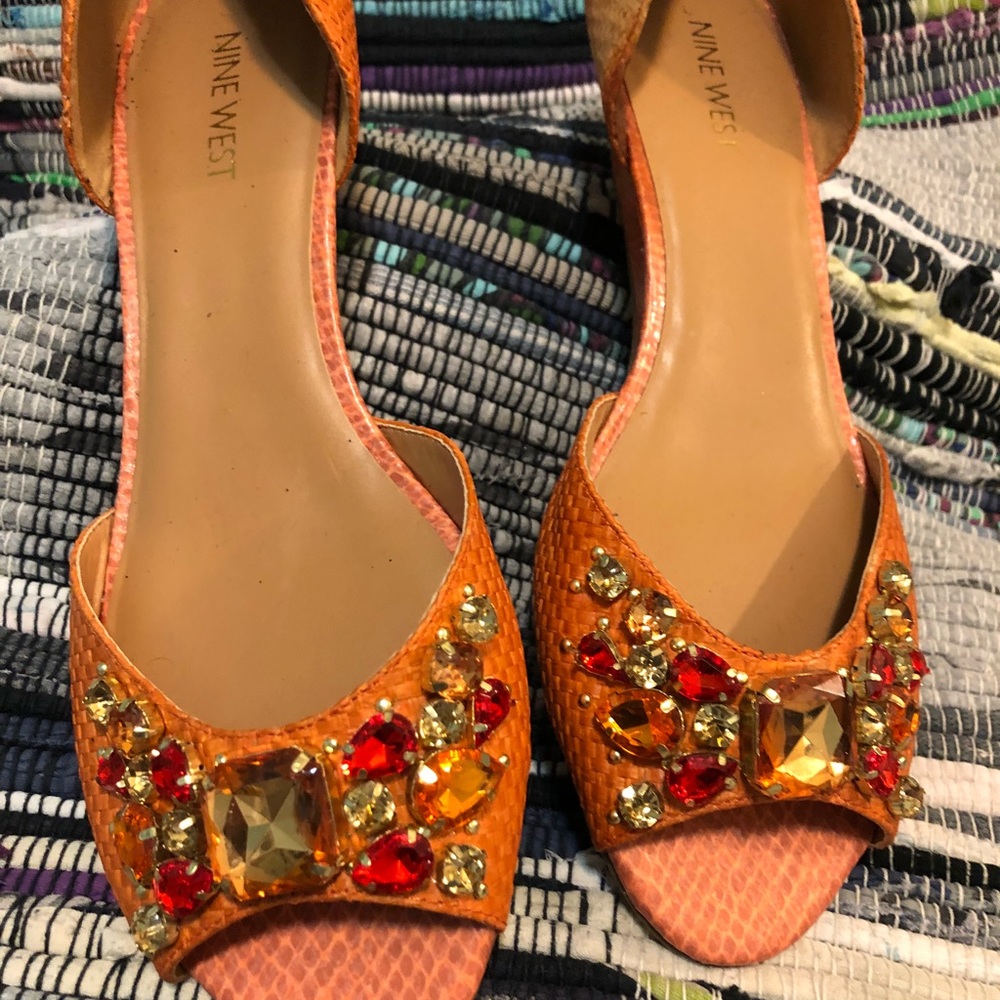 NINE WEST  Peep Toe Glam Wedge